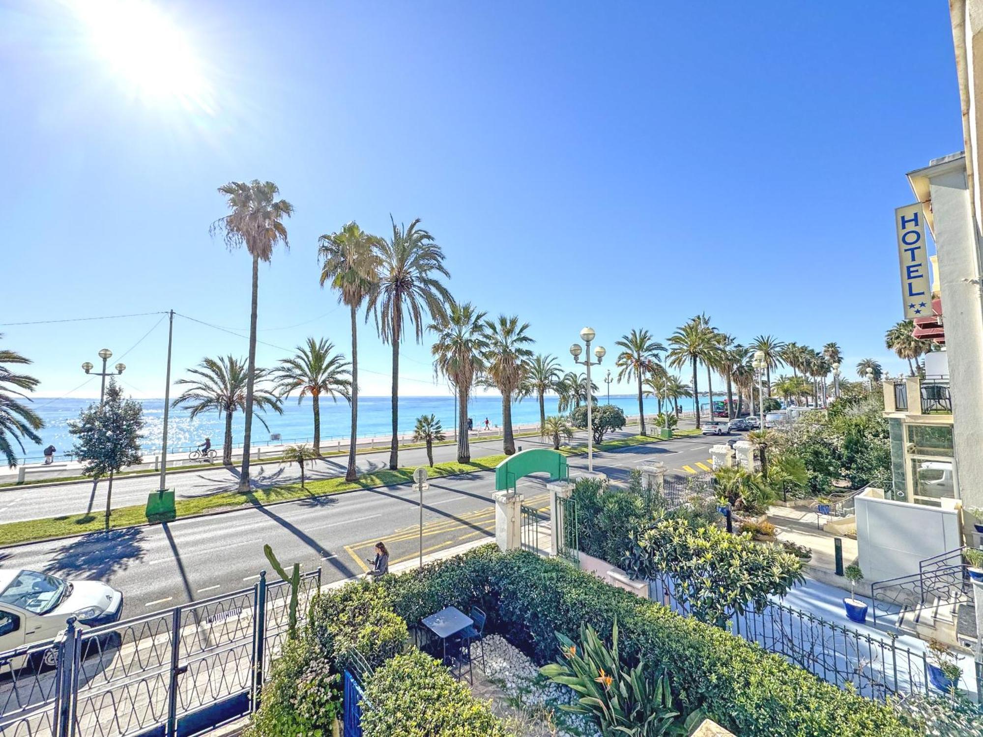 Promenade Holiday - Suffren Beach Nisa Exterior foto